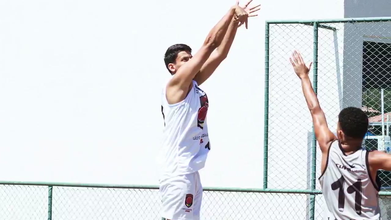 NBA 플레이오프 고지대 원정팀의 1쿼터 오버페이스와 2쿼터 실시간 언더(Under) 베팅 전략 심층 분석 동영상 썸네일