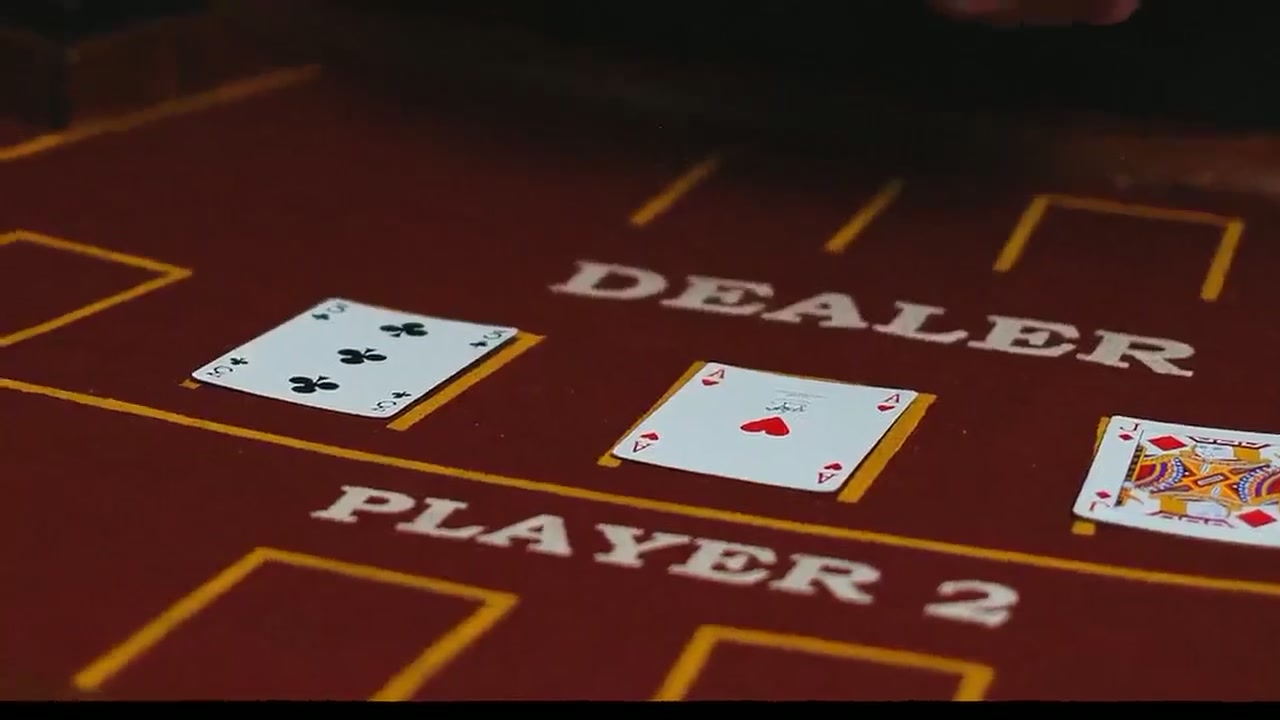 비디오 포커 완전 정복: Jacks or Better 9/6 페이 테이블 식별과 로열 플러시를 위한 수학적 디스카드 전략 동영상 썸네일