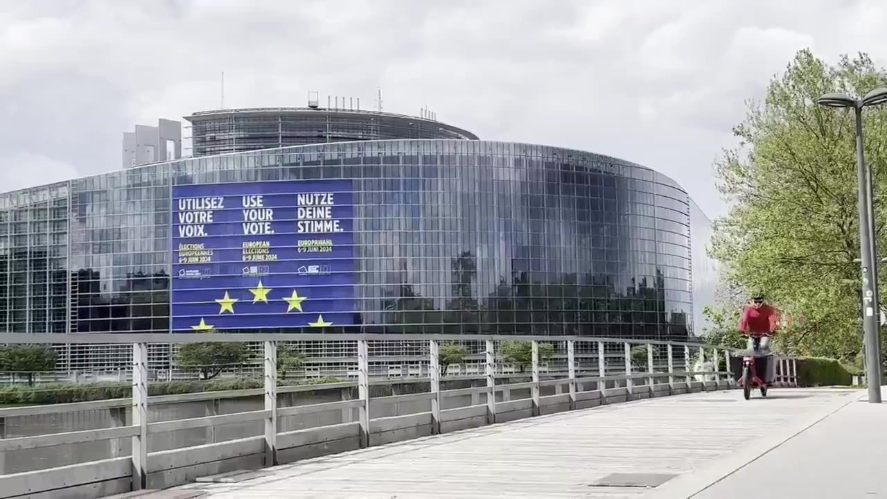 EU, 세계 최초 'AI 책임 법안' 시행 임박 — 핵심 내용과 업계 반응 정리 동영상 썸네일