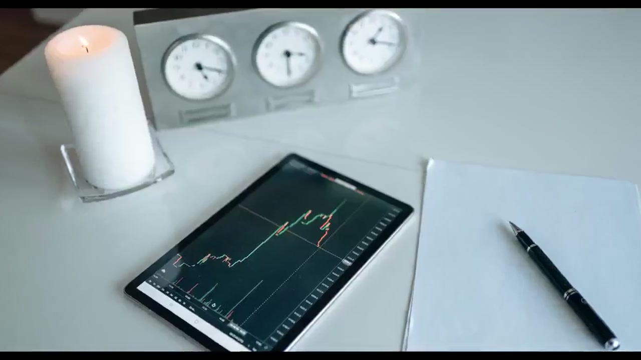 비트코인 옵션 만기일 맥스 페인(Max Pain) 이론과 주말 숏 스퀴즈 대응 전략 심층 분석 동영상 썸네일