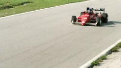 2026 F1 호주 그랑프리 개막전: 신규 기술 규정과 타이어 마모도가 언더컷 전략 및 고배당 배팅에 미치는 심층 분석