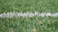 NFL 디비저널 선데이: 쿼터백 압박 지수와 O-라인 붕괴 확률을 활용한 '총 득점 언더' 및 프롭 배팅 필승 전략