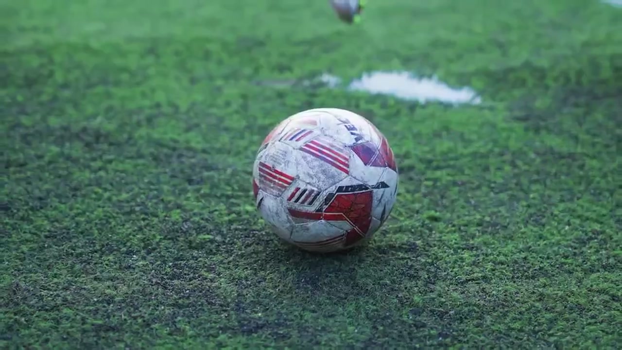 EPL 이적시장 종료 직후 데이터 분석: 아스널·리버풀 스트라이커 유효 슈팅 프롭 및 아시안 핸디캡 수익성 심층 리포트 동영상 썸네일